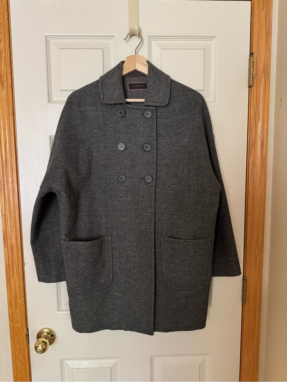 Peserico Women’s Double-Breasted Wool-Blend boxy peacoat in Charcoal